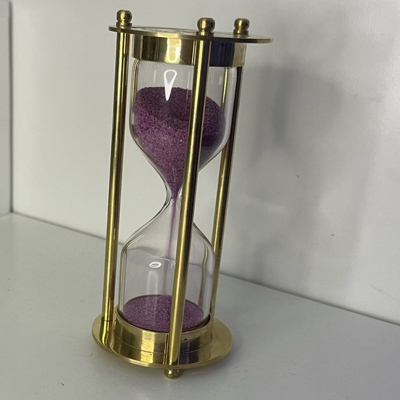 Vintage Purple sand hourglass - Picture 1 of 3